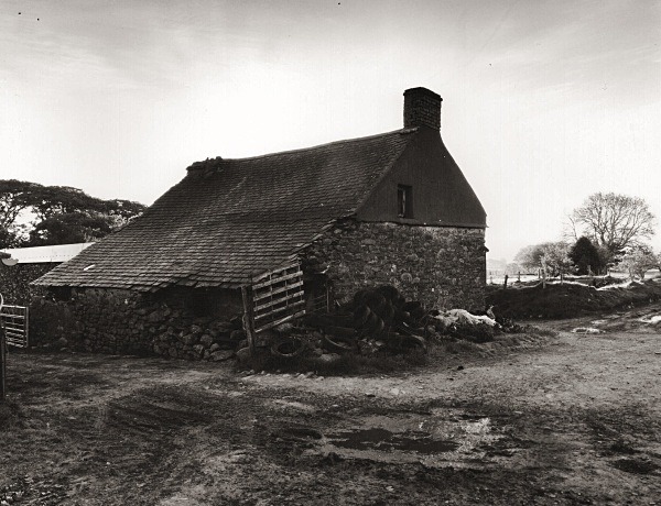 BRYN GARW, Lledrod, Ceredigion 2015 - CEREDIGION FARMHOUSES