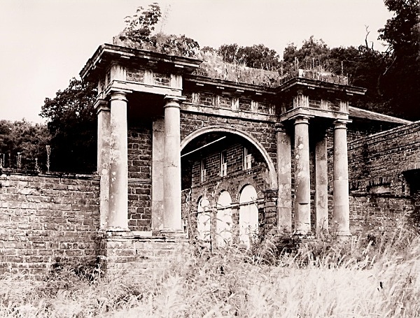 NANTEOS STABLES, Near Aberystwyth, Ceredigion