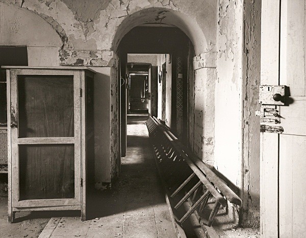 COURT / CWRT, Llanychaer, Pembrokeshire 2010 - PEMBROKESHIRE