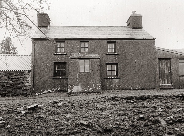 BLAEN GLASFFWRD, Elenydd, Cambrain Mountains, Ceredigion 2011 - CEREDIGION FARMHOUSES