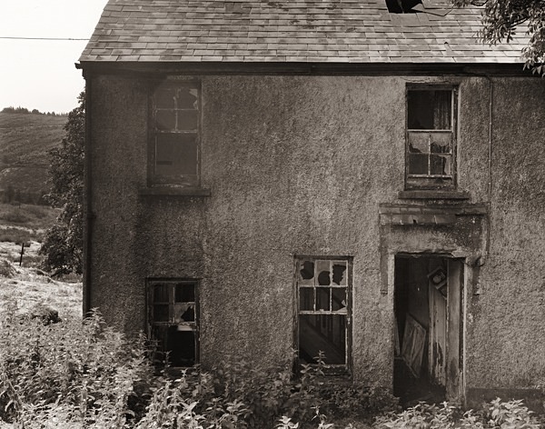 MYNYDD-DU, Mynydd-du Commin, Rosebush, Pembrokeshire 2013 - PEMBROKESHIRE