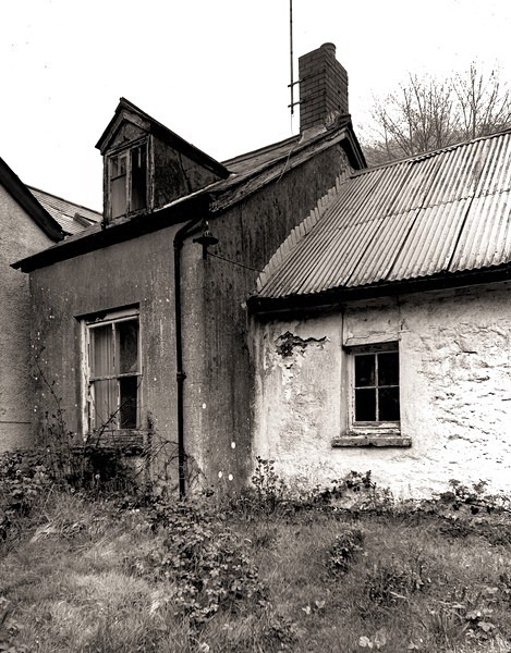 GLYNTEG & PENCWARRE, Llanarth, Ceredigion 2014 - CEREDIGION FARMHOUSES