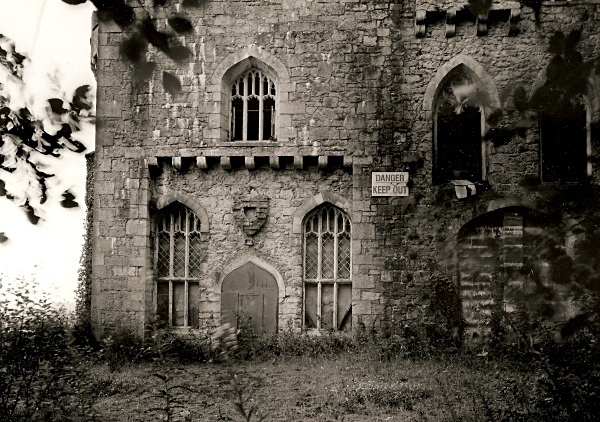 GWRYCH CASTLE, Abergele, Conwy 2005