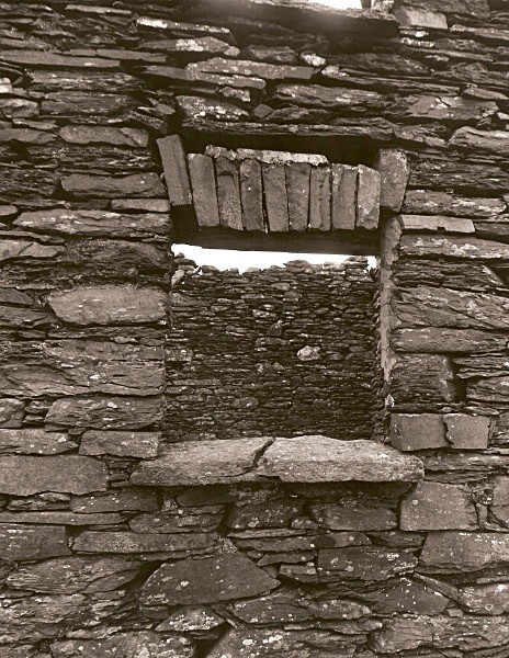 TY CANOL, Elenydd, Pontrhydyfendigaid, Ceredigion 2011 - CEREDIGION FARMHOUSES