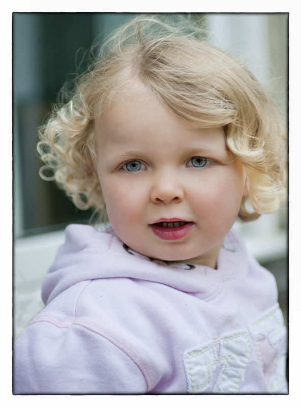 Ami - Portraits, Pets and Events