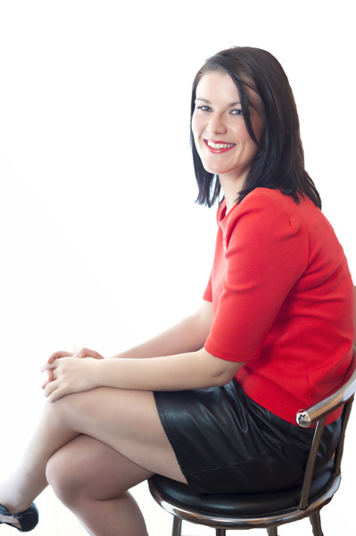 Jen - Portraits, Pets and Events
