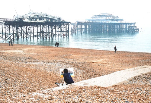 - UK images