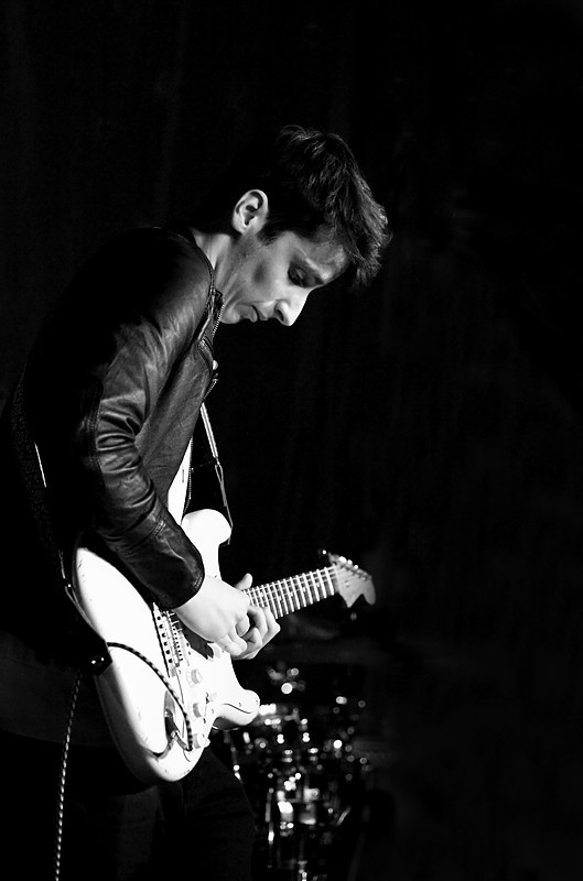 Chris King Robinson - People