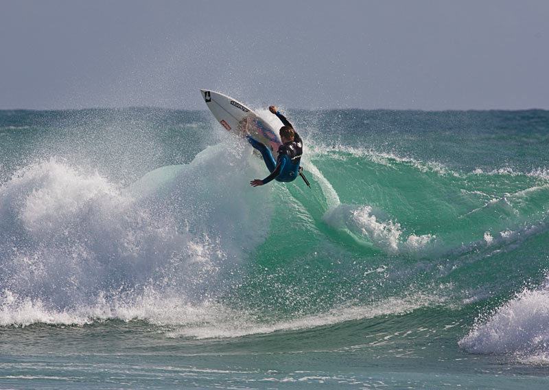  - SURFING
