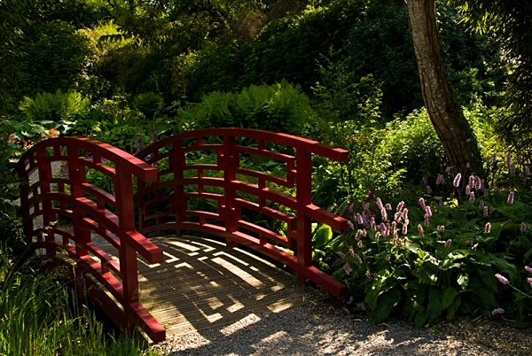 Oriental Bridge - Gardens