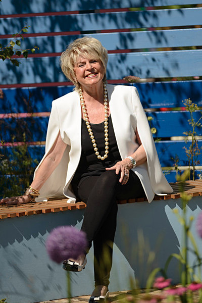 Gloria Hunniford - People