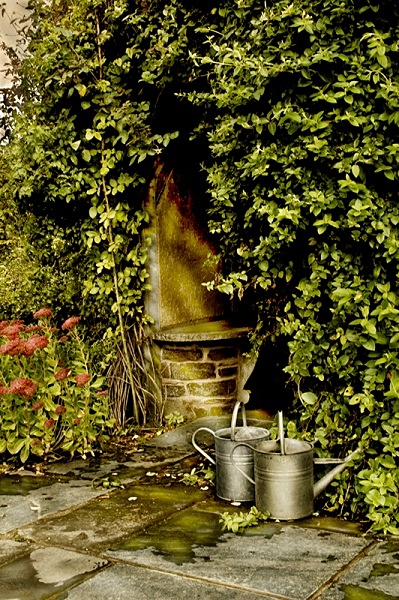 Watering Cans - Gardens