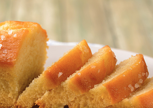Lemon Drizzle cake - Food
