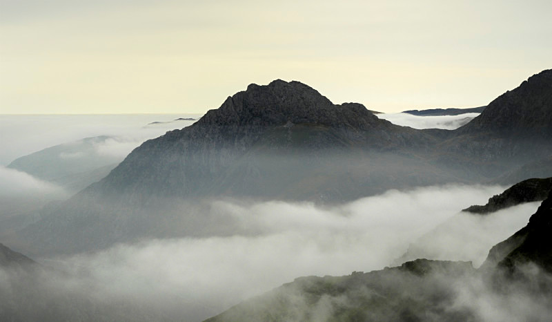 inversion, Tryfan - Mountains 1