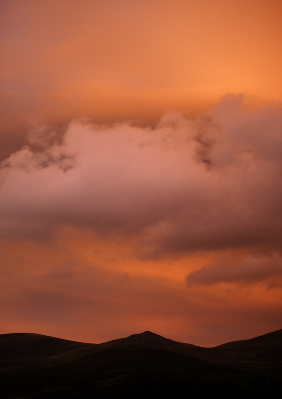 Gyrn, sunset - Mountains 2