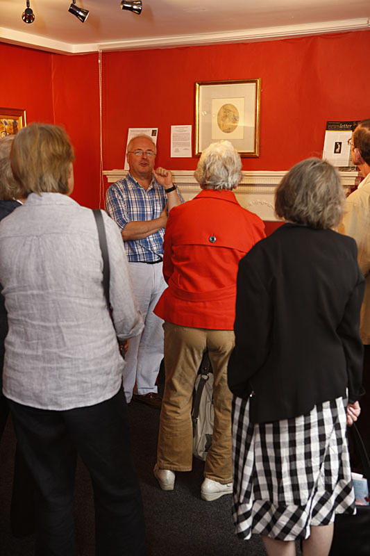 Fine Art_11 - 20th Century Paintings & Sculptures Exhibition 2010