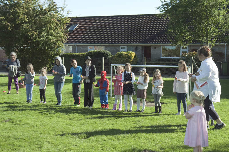 IMG_8276 - Childrens Event King George V Peacock Lane 2015
