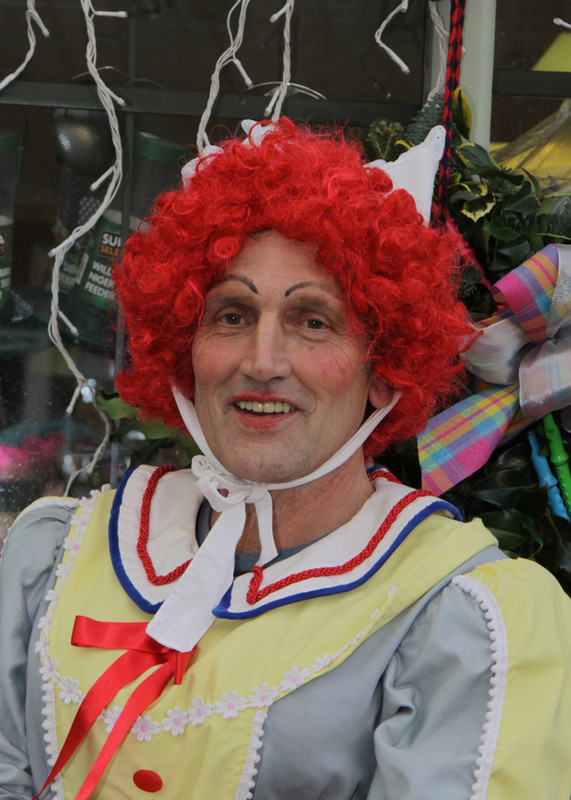 IMG_1142 - Holt Lights Night and Dames 2015