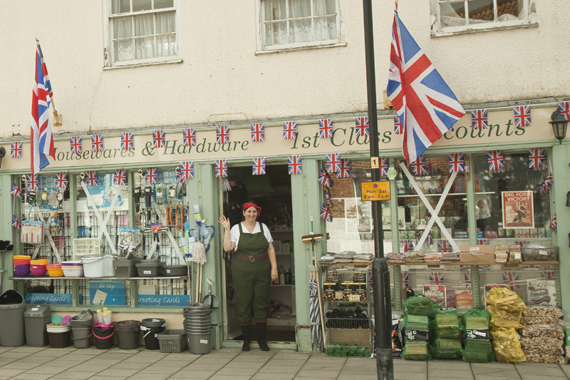 IMG_7692 Fisrt Class Discounts - Salute The Forties in Holt 2015