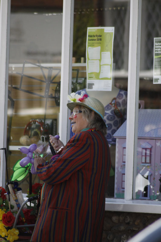 Razz  Auntie Pearl_10 - Razz the Clown & Auntie Pearl 2010