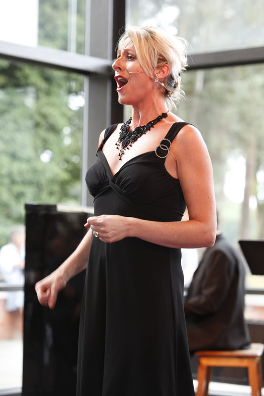 TFR Loesser_0015 - The Festival Rep Perform 2010