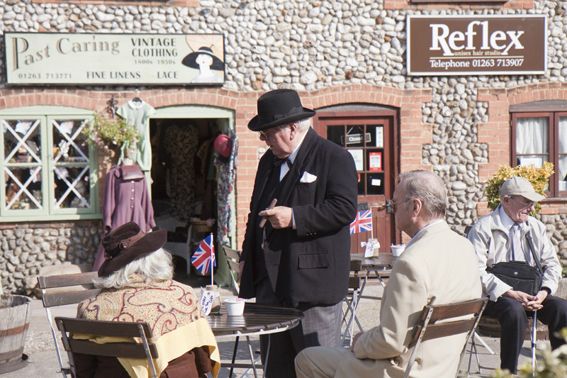 IMG_0090 Sir Winston in Town - Salute The Forties in Holt 2015