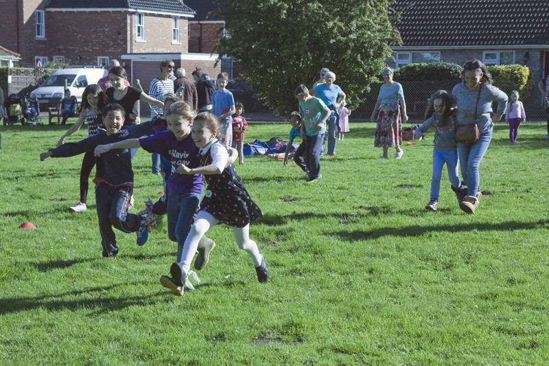 IMG_8340 - Childrens Event King George V Peacock Lane 2015