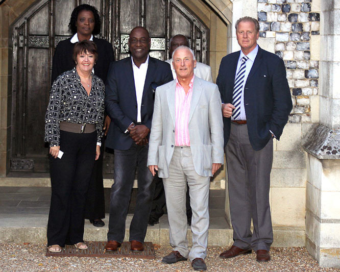 Web IMG_9534CM - Sir Viv Richards at Greshams