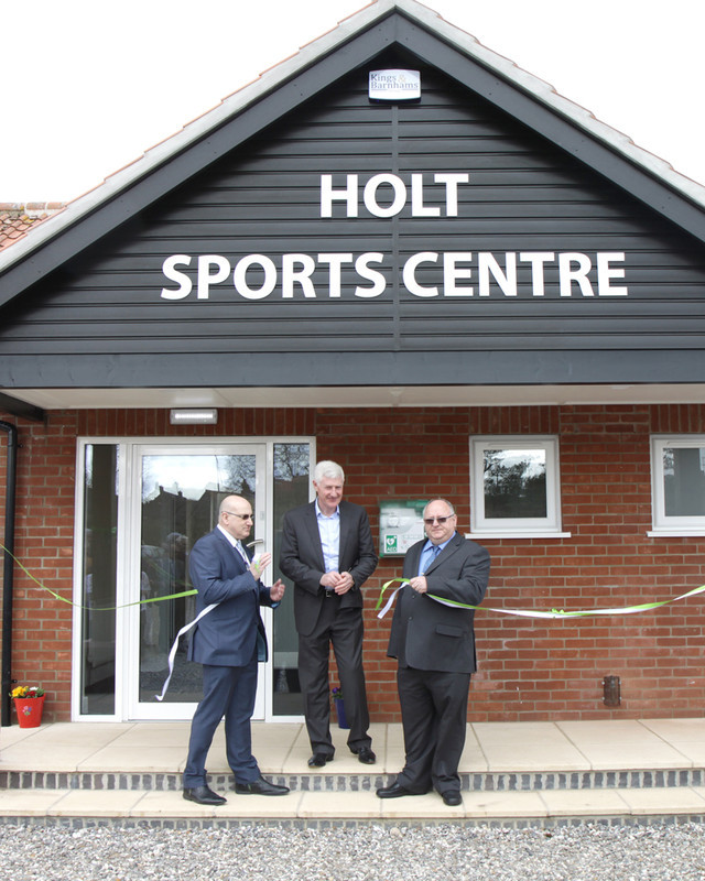 16 IMG_4307 - Holt Sports Centre 2016