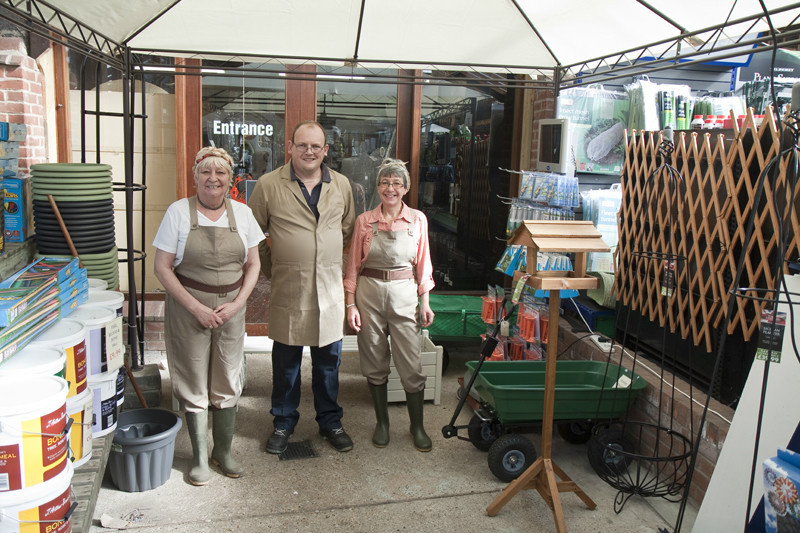 IMG_8184 Bakers and Larners Staff - Salute The Forties in Holt 2015