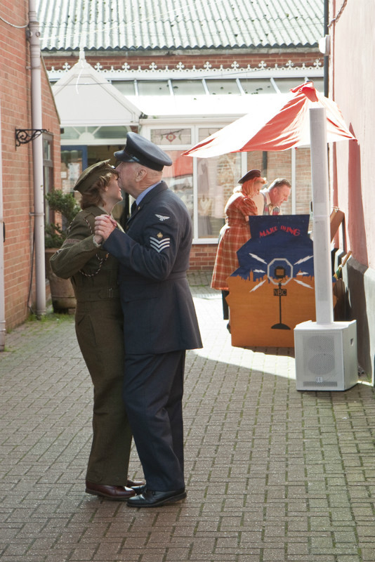IMG_7884 Dancing in the street - Salute The Forties in Holt 2015