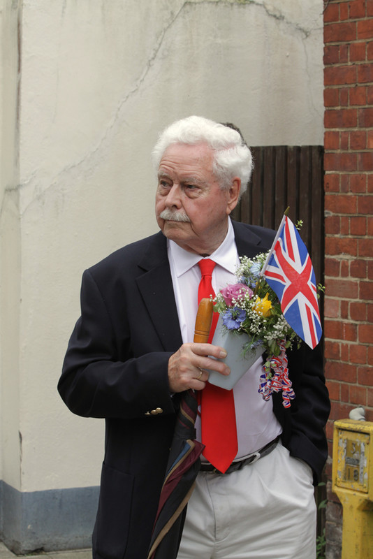 IMG_4445 - HM Queen Elizabeth 11 - Street Birthday Party Holt 2016