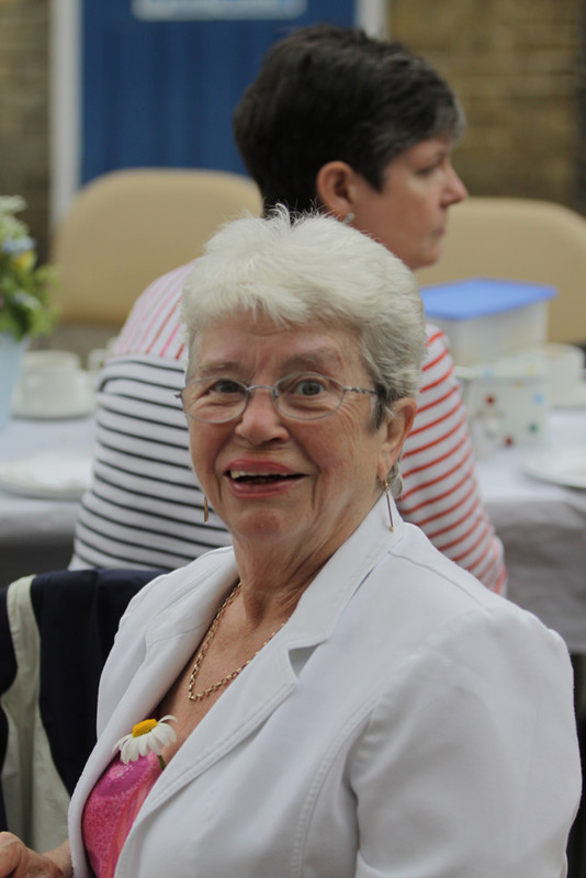 IMG_4339 - HM Queen Elizabeth 11 - Street Birthday Party Holt 2016