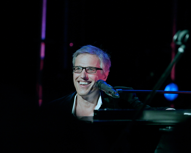 IMG_4054 - Kit & McConnel 2012