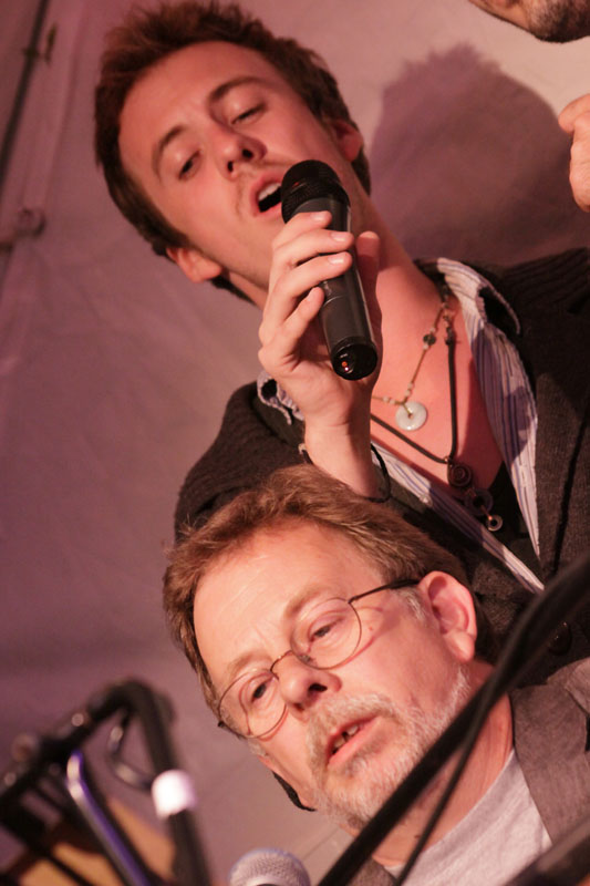 White Shoe Brown Shoe ft Tony Britten  Guest_0197 - White Shoe Brown Shoe 2010