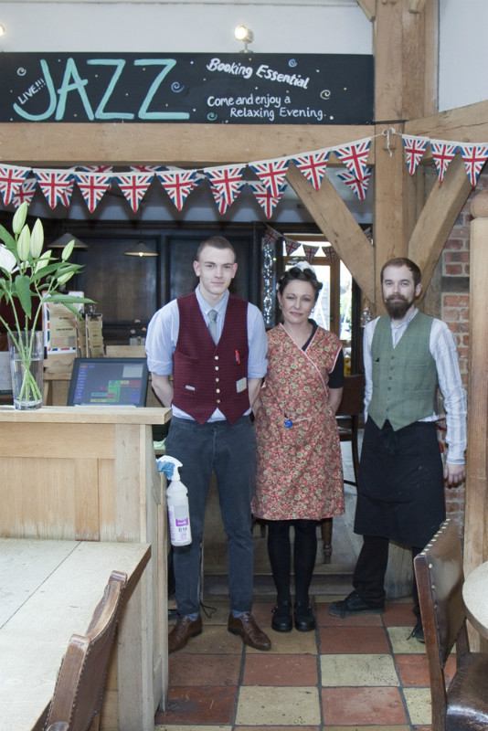 IMG_9899 Byfords Staff - Salute The Forties in Holt 2015