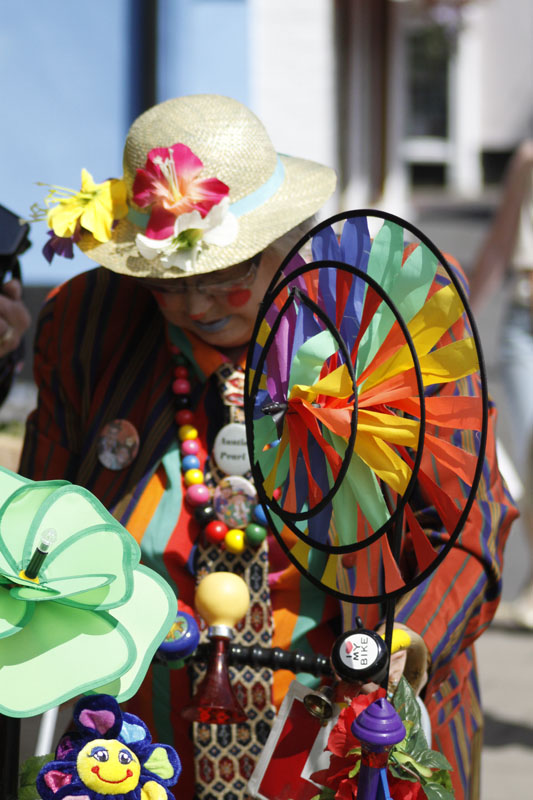 Razz  Auntie Pearl_48 - Razz the Clown & Auntie Pearl 2010