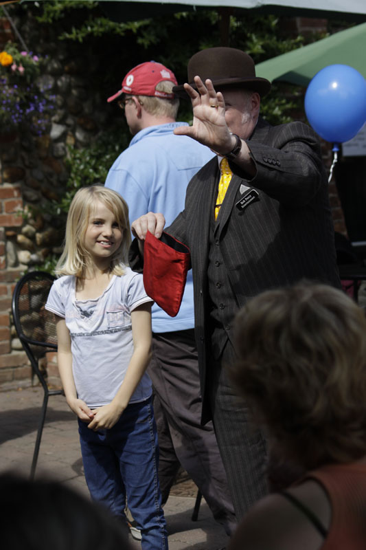 Bob Percy Magician_02 - Bob PercyMagician 2010