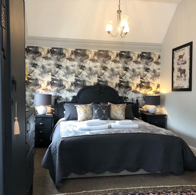  - SPACIOUS SUPERKING RESTFUL ROOM