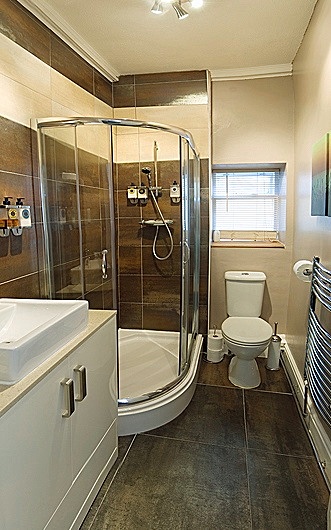 - COSY VINTAGE KING SIZED ROOM