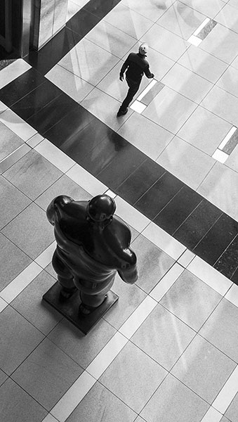 TIME-WARNER CENTER - NEW YORK CITY - NEW YORK IN BLACK AND WHITE