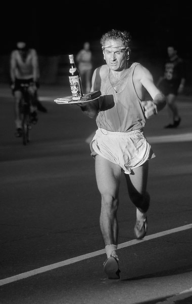 MARTINI RUNNER - NYC - B&W - IN THE CITY