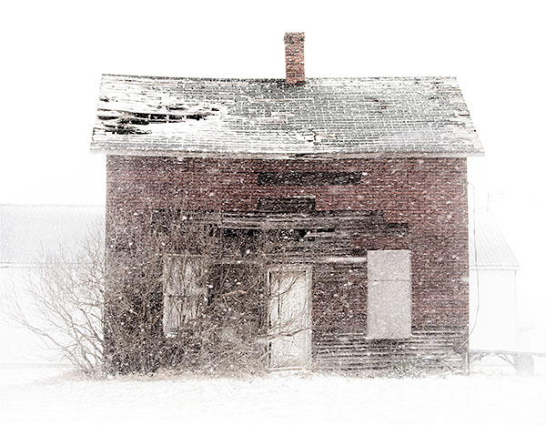 ABANDONED HOUSE - NORFOLK COUNTY - WINTER