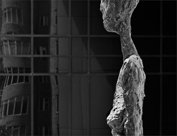 GIACOMETTI AT MOMA #3 -  NEW YORK - NEW YORK IN BLACK AND WHITE