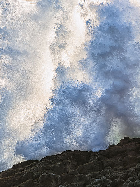 BREAKERS - ICELAND - ICELAND