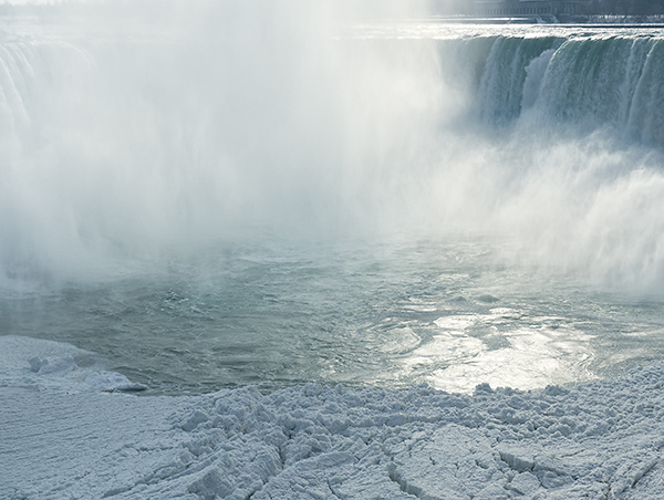 NIAGARA FALLS, JANUARY 2018 - SMALLSCAPES