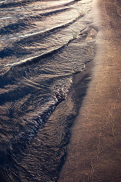 BRONZED - LONG POINT BEACH - BAY & BEACH
