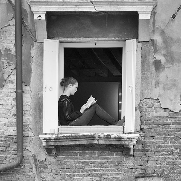 VENICE - LARRY'S TENSET, 2013