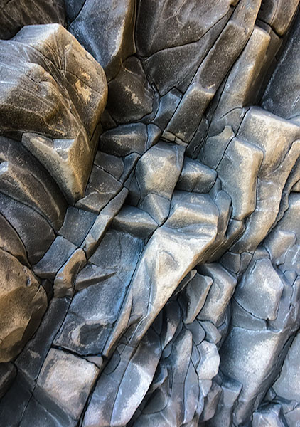 ROCK FACE #2 - ICELAND