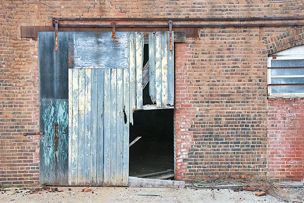 Aperture #3 - Brantford - MASSEY-FERGUSON - BRANT COUNTY
